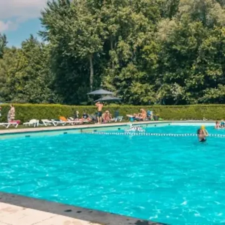 Vakantiehuisje Met Riante Tuin * ドルドレヒト